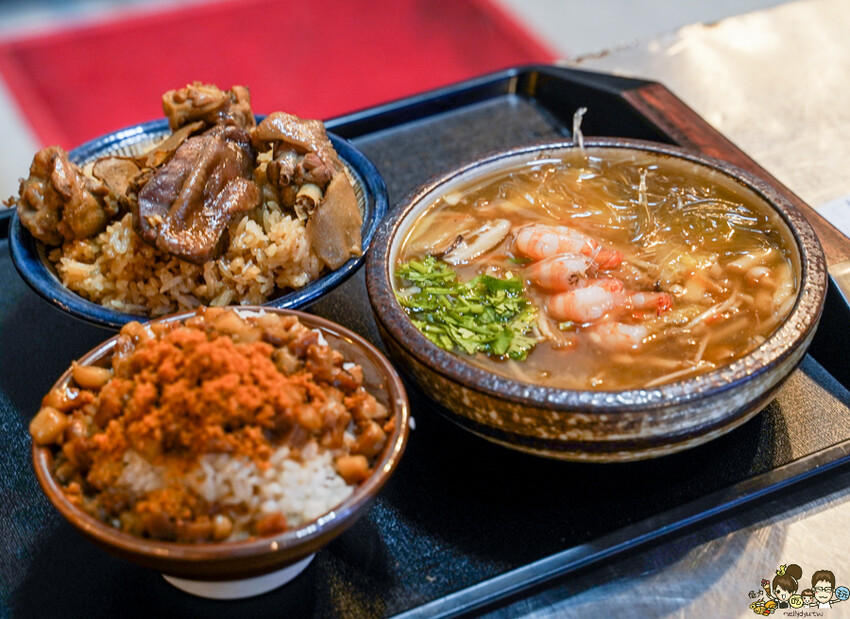 傳承三代辦桌菜 懷舊古早味 春福魚翅羹，鄰近武廟市場油飯、麻油米糕、麻油雞、白菜滷、魚翅羹 - 跟著尼力吃喝玩樂＆親子生活