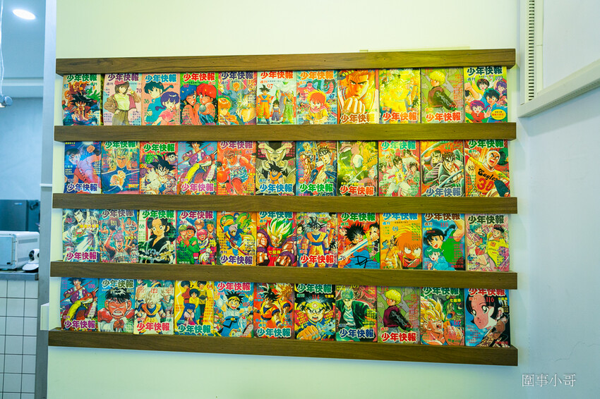 三峽早午餐-富士商號fuji！三峽滿滿懷舊氛圍的早午餐店～主打肉蛋吐司但我覺得炒泡麵也很棒呢！ @圍事小哥的幸福相框