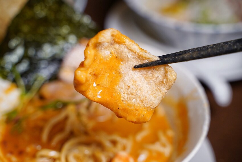 【麵屋有漁-頭份店】全台最強魚介系日式拉麵店插旗苗栗啦！首推原味石斑魚白湯拉麵，濃濃魚鮮味並帶有厚厚膠質感～超濃郁卡布奇諾蝦湯拉麵，蝦控絕對不要錯過！ - 阿華田的美食日記