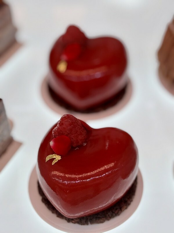 桃園市|八德區|生活在中壢的幸福甜點店~艾蕾蒂巴黎甜點3.0新址開幕,十多年品質如一,甜蜜升級!(中壢美食/中壢甜點/中壢下午茶/中壢下午茶推薦/中壢必吃)