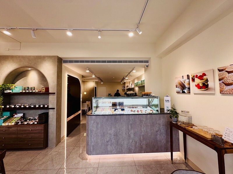 桃園市|八德區|生活在中壢的幸福甜點店~艾蕾蒂巴黎甜點3.0新址開幕,十多年品質如一,甜蜜升級!(中壢美食/中壢甜點/中壢下午茶/中壢下午茶推薦/中壢必吃)