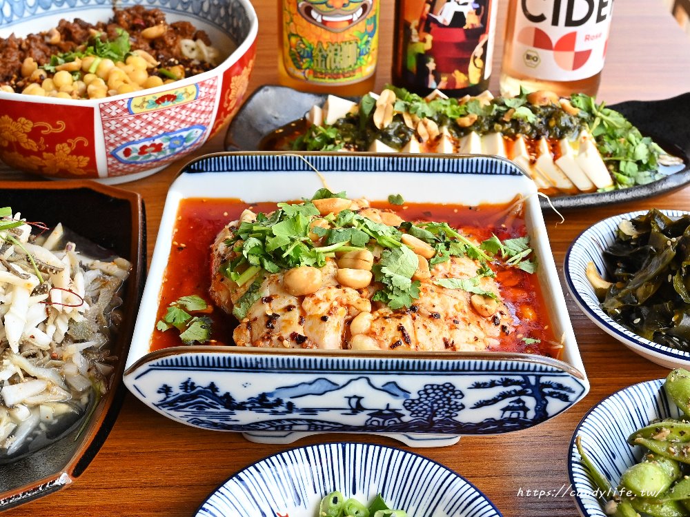 ABV串串啤酒館|台北西門宵夜場推薦!麻辣串串結合重慶江湖菜,營業至凌晨三點! - 糖糖's 享食生活