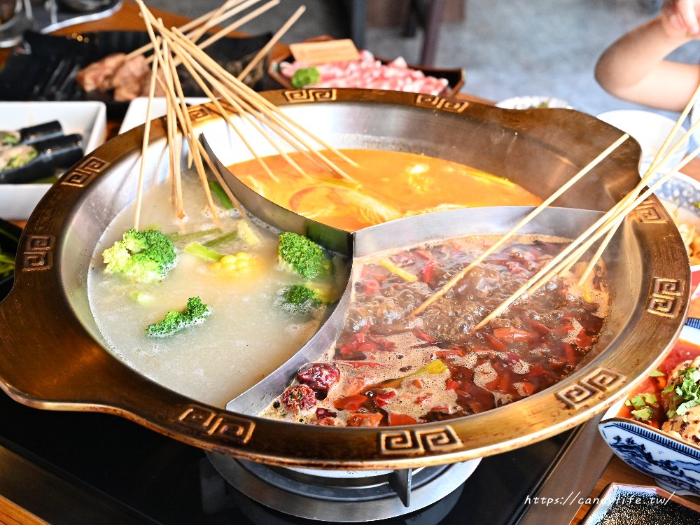 ABV串串啤酒館|台北西門宵夜場推薦!麻辣串串結合重慶江湖菜,營業至凌晨三點! - 糖糖's 享食生活