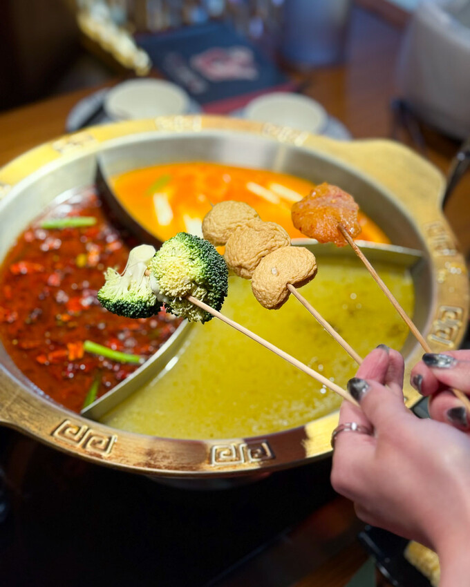 台北市萬華區西門火鍋推薦|ABV 串串啤酒館:重慶串串、自助涮料、精釀啤酒 - 安妮 Anny