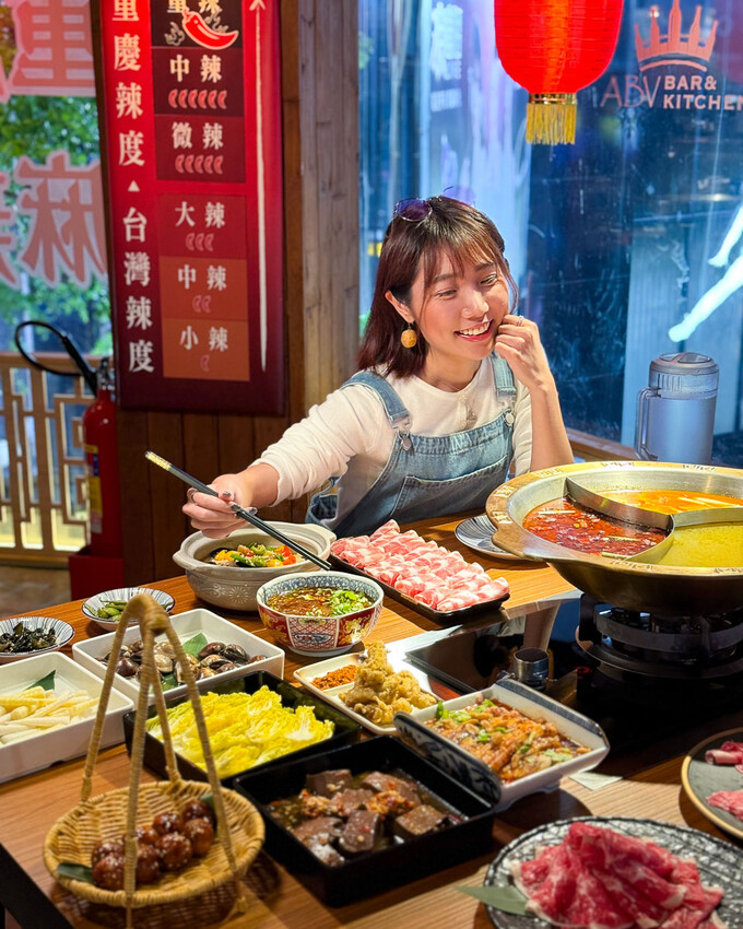 台北市萬華區西門火鍋推薦|ABV 串串啤酒館:重慶串串、自助涮料、精釀啤酒 - 安妮 Anny