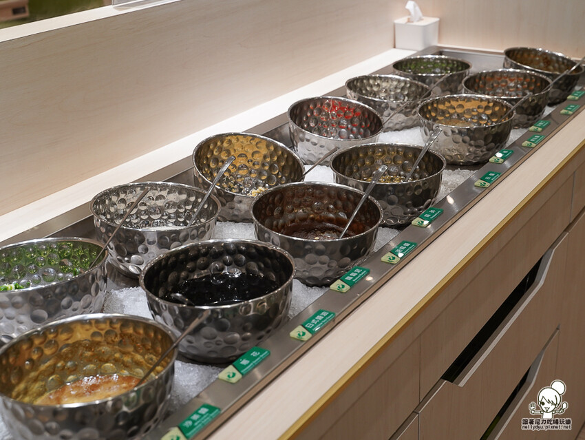 最狂肉肉無限放題、超萌星野牛奶熊泡湯、50種食材自助吧、熟食冰淇淋飲品都不能少 X 星野肉肉鍋 高雄五甲公園店 - 跟著尼力吃喝玩樂＆親子生活