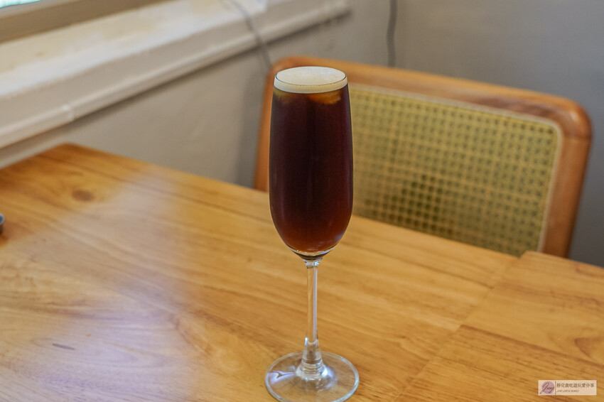 花蓮老宅文青咖啡廳:SabiSabi Coffee&Sweets 必點肉桂捲。