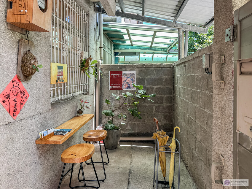 花蓮老宅文青咖啡廳:SabiSabi Coffee&Sweets 必點肉桂捲。