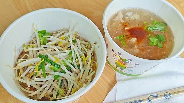 【台北美食】正宗台南意麵|只開三小時的無名麵店!吃了會讚不絕口哦~!