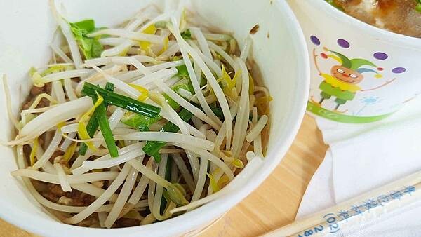 【台北美食】正宗台南意麵|只開三小時的無名麵店!吃了會讚不絕口哦~!