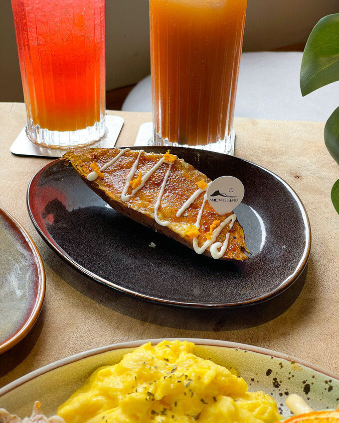 台東縣綠島鄉綠島超美早午餐！特色地瓜披薩、地瓜布蕾，沐嶋 - 安妮 Anny