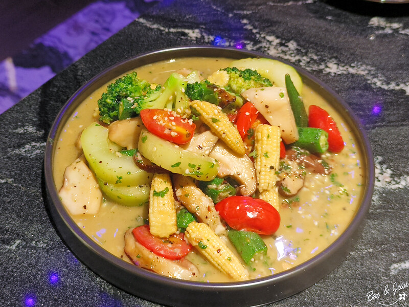 中山站深夜美食！凌舞餐酒館必吃石狩鍋 羊肩排台北完美餐酒聚會。