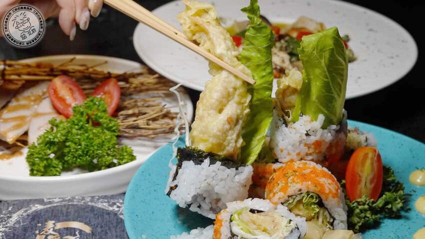 台北市中山區【 條通餐酒館 】隱藏於條通商圈高品質餐酒館，低調奢華的裝潢、美味的無國界創意料理、種類眾多的美酒在這