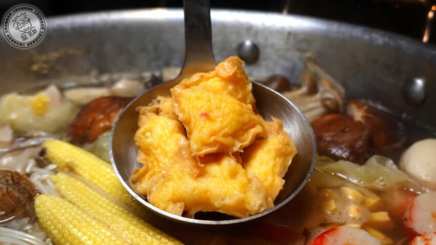 台北市中山區【 條通餐酒館 】隱藏於條通商圈高品質餐酒館，低調奢華的裝潢、美味的無國界創意料理、種類眾多的美酒在這