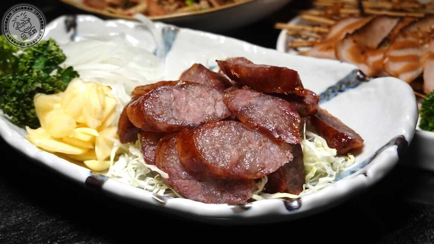 台北市中山區【 條通餐酒館 】隱藏於條通商圈高品質餐酒館，低調奢華的裝潢、美味的無國界創意料理、種類眾多的美酒在這