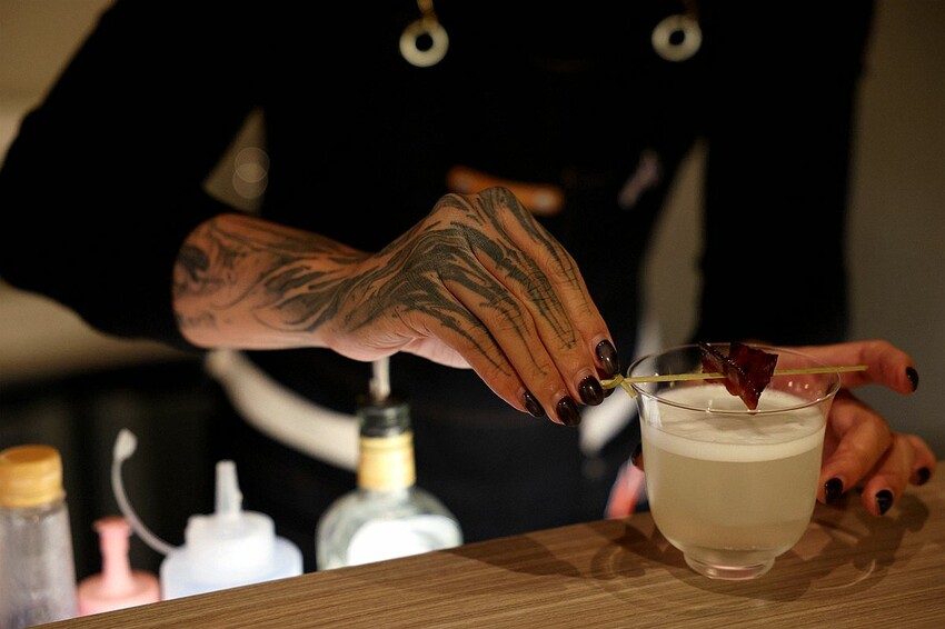 逢甲美食新選擇！酉居小酒館結合日式料理與創意調酒，感受北海道熱情