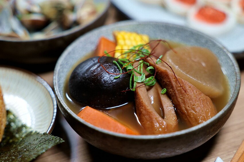 逢甲美食新選擇！酉居小酒館結合日式料理與創意調酒，感受北海道熱情