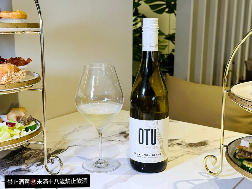 【點八粵 台北忠孝店】超人氣港式餐廳插旗台北!品嚐港式茶點和 【點八粵 台北忠孝店】超人氣港式餐廳插旗台北!品嚐港式茶點和