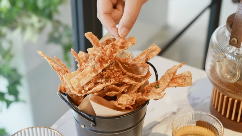 台北東區下午茶推薦！最時尚茶餐廳「點八粵」雙層港式點心只要298元。