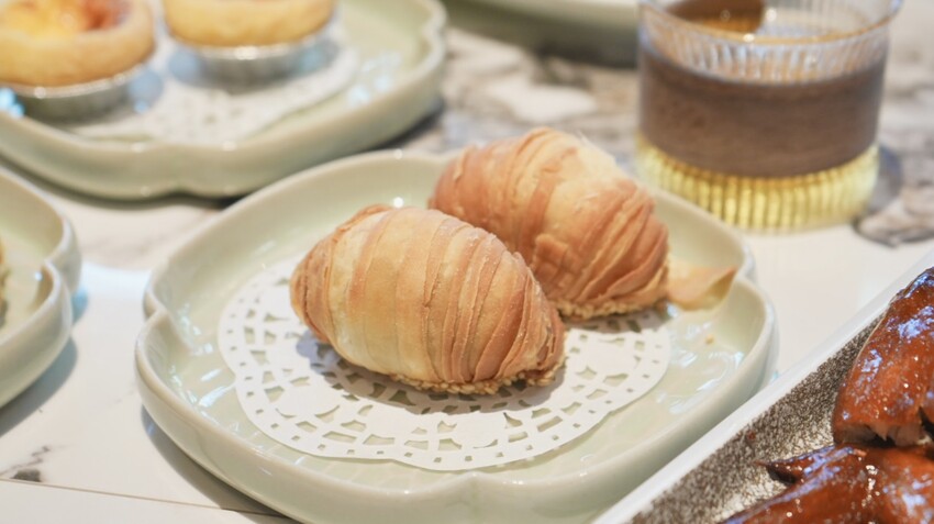 台北東區下午茶推薦！最時尚茶餐廳「點八粵」雙層港式點心只要298元。