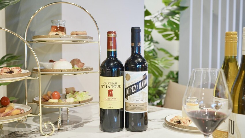 台北東區下午茶推薦！最時尚茶餐廳「點八粵」雙層港式點心只要298元。