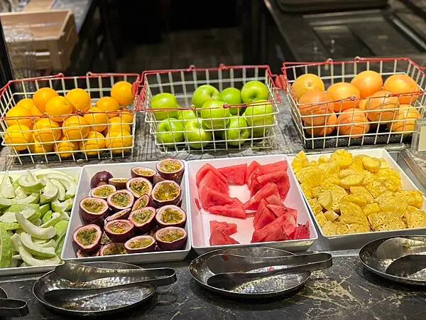 信義區吃到飽必吃！台北君悅酒店凱菲屋松露燉飯、爐烤牛排吃到飽。