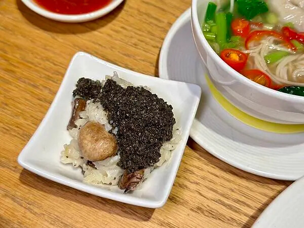 信義區吃到飽必吃！台北君悅酒店凱菲屋松露燉飯、爐烤牛排吃到飽。