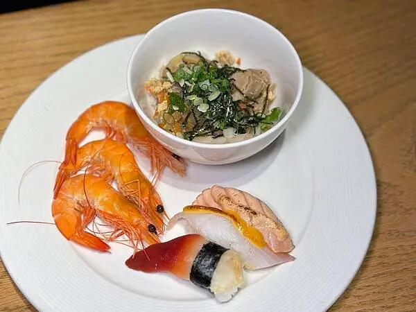 信義區吃到飽必吃！台北君悅酒店凱菲屋松露燉飯、爐烤牛排吃到飽。