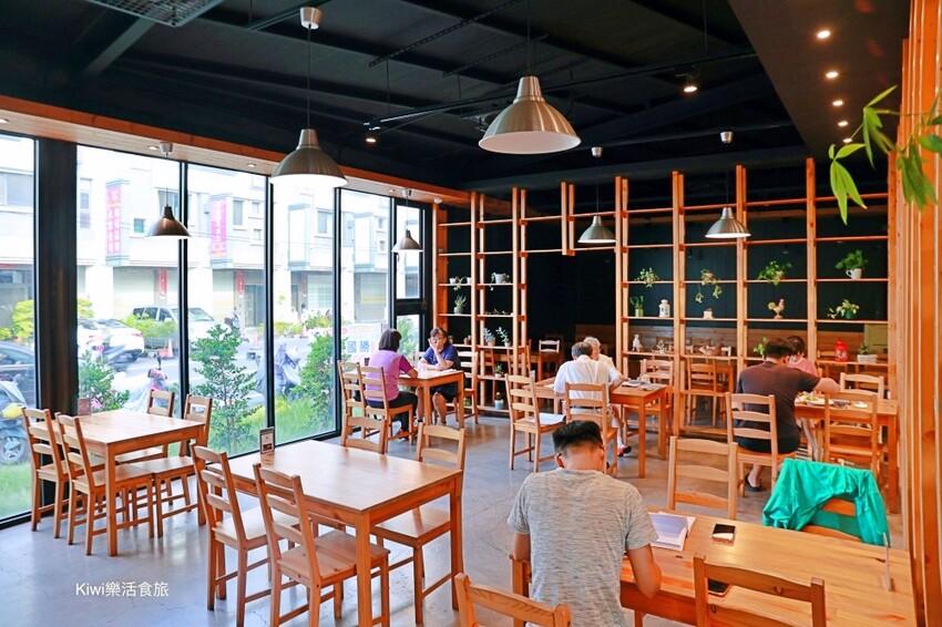 豊富食堂 Home Foodie，員林市日式家庭料理餐廳，平日限定湯咖哩美味必試！