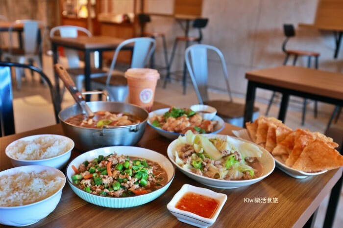 豊富食堂 Home Foodie，員林市日式家庭料理餐廳，平日限定湯咖哩美味必試！