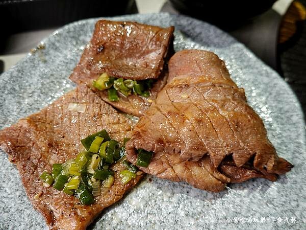 肉民15公分牛舌-肉民聚集所桃園店 (1).jpg
