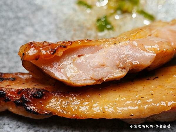 秘製雞腿排-肉民聚集所桃園店 (3).jpg