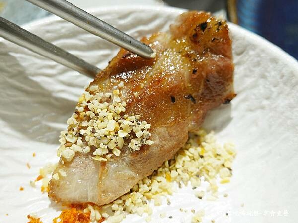 極上豚肉佐蒜香黑胡椒-肉民聚集所桃園店.jpg