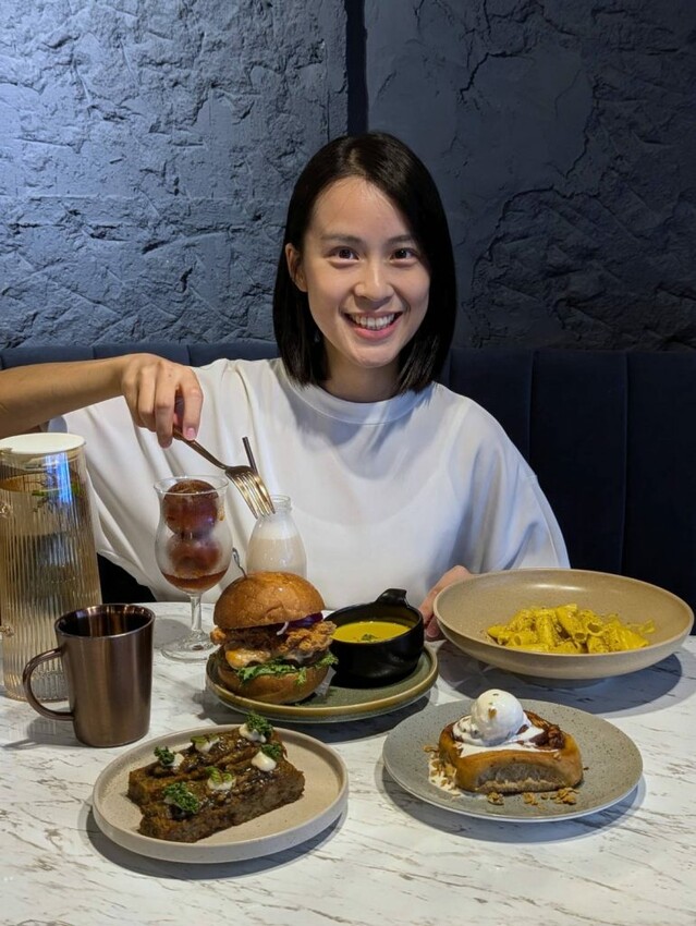 【北捷｜市政府站美食】BaganHood 蔬食餐酒館｜七訪吃不膩！是蔬食餐酒館先驅，也是天花板