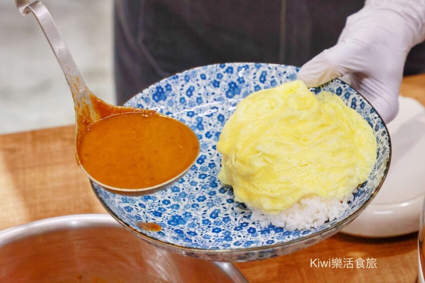 彰化員林日式美食推薦！両国爆厚5公分豬排定食超浮誇，肉控吃貨必收。