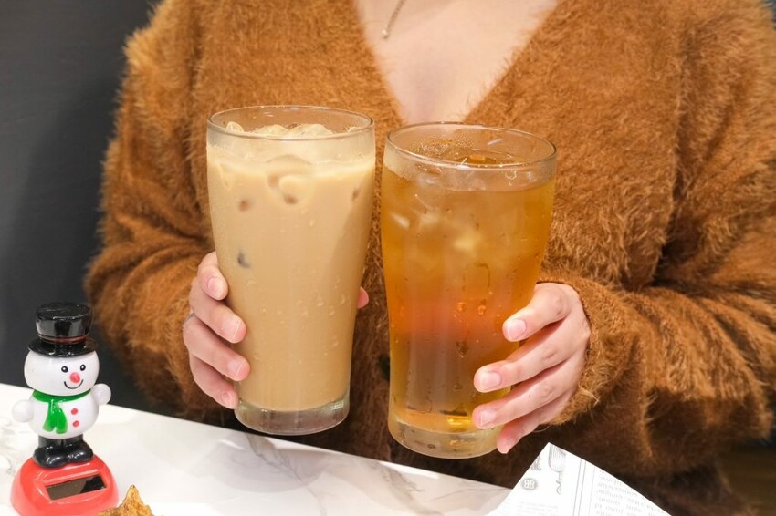 塔克洛1998-泰味美式餐廳｜板橋最強泰式口味漢堡，創意大份量一吃就會上癮!  - 肉依小姐吃什麼