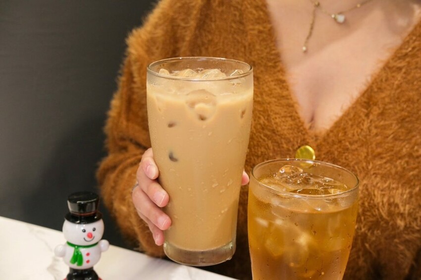 塔克洛1998-泰味美式餐廳｜板橋最強泰式口味漢堡，創意大份量一吃就會上癮!  - 肉依小姐吃什麼