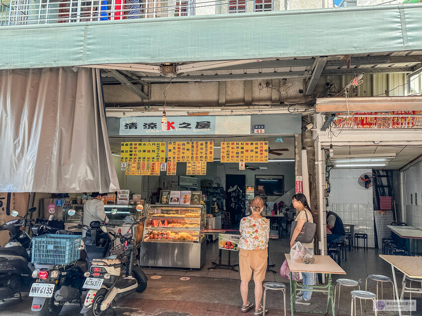 雲林斗六市場人氣冰店！清涼冰之屋傳統剉冰 果汁在地人激推。