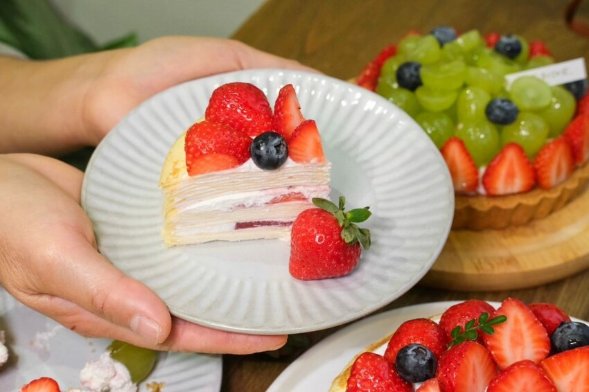 初茉制甜室|草莓控快衝~雲林人氣老宅甜點店草莓季登場,享受每一口的酸甜好滋味! - 肉依小姐吃什麼