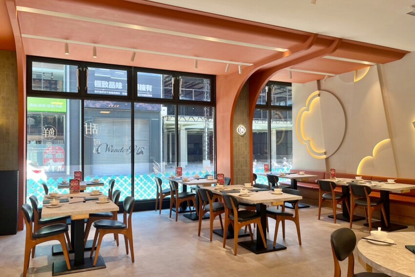 台中市南屯區王品集團旗下創意台菜大升級！獨家金包蒼蠅頭、夠味金讚客家酸湯魚端上桌，還有專屬包廂適合聚餐！