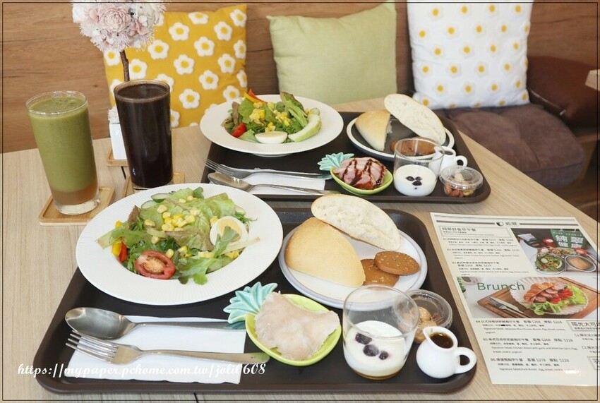 桃園市桃園區【純翠Pure Veggies】桃園藝文店~桃園美食推薦 桃園藝文特區舒食早午餐、綠拿鐵
