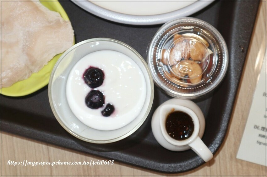 桃園市桃園區【純翠Pure Veggies】桃園藝文店~桃園美食推薦 桃園藝文特區舒食早午餐、綠拿鐵