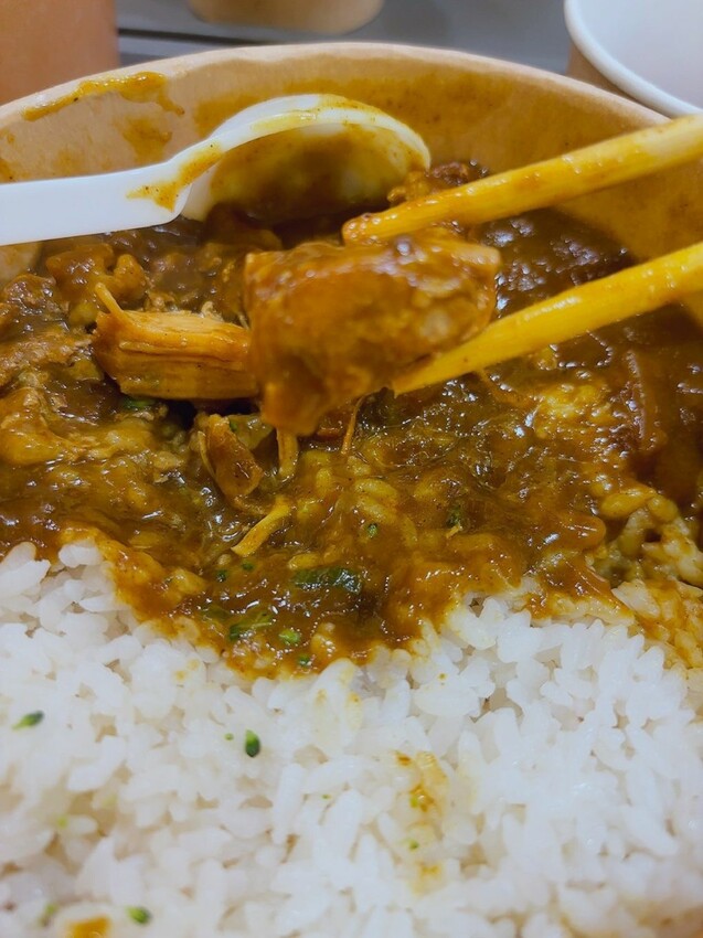 小鹿亭公館咖哩!免費加醬續杯超佛心,高CP值公館美食你不能錯過