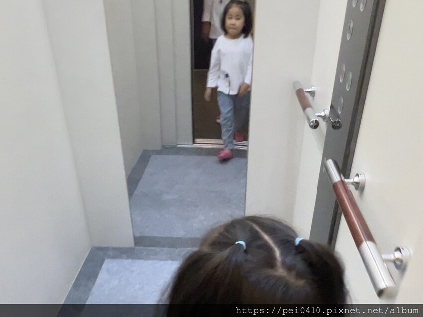 宜蘭溜滑梯親子民宿【月河彎民宿】 龍貓/寶可夢/帳蓬/城堡/ 宜蘭溜滑梯親子民宿【月河彎民宿】 龍貓/寶可夢/帳蓬/城堡/