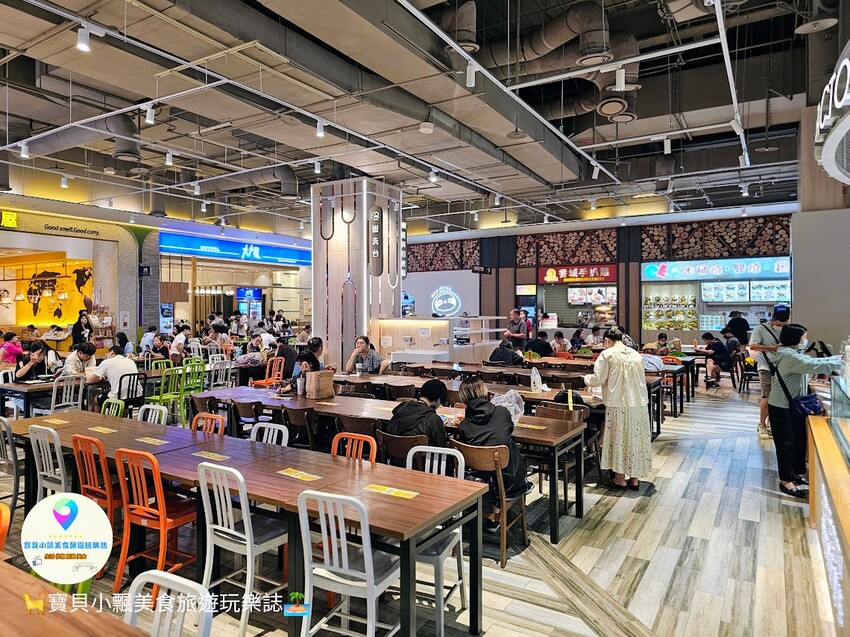 台南市東區[食]台南 南紡購物中心 皇泰子 中泰式料理 多道中式 泰式美味套餐 選擇多 還有飲料可暢飲~