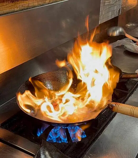 新北市板橋區[板橋美食] 隱居_いざかや-江子翠店 新北最夯居酒屋 新北耶誕城/跨年/尾牙聚餐餐廳 #板橋江子翠美食 @蛋寶