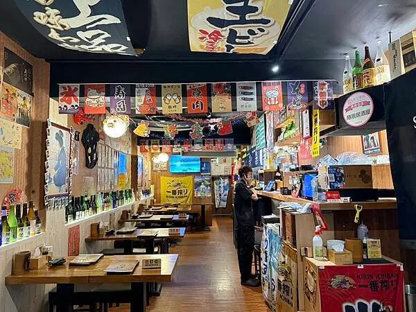 新北市板橋區[板橋美食] 隱居_いざかや-江子翠店 新北最夯居酒屋 新北耶誕城/跨年/尾牙聚餐餐廳 #板橋江子翠美食 @蛋寶