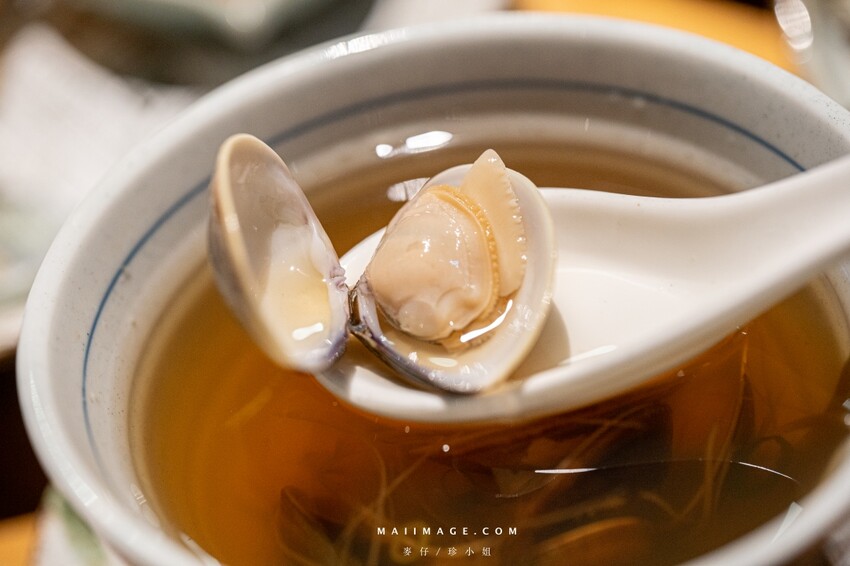 台北熱炒推薦！台日美食「昭和台灣小熱炒居酒屋」三層樓獨棟超Chill體驗。