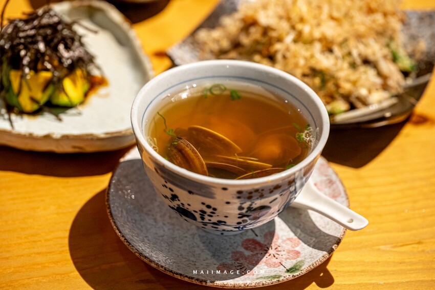 台北熱炒推薦！台日美食「昭和台灣小熱炒居酒屋」三層樓獨棟超Chill體驗。