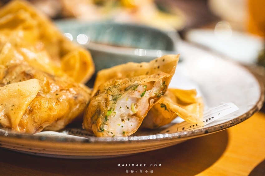 台北熱炒推薦！台日美食「昭和台灣小熱炒居酒屋」三層樓獨棟超Chill體驗。